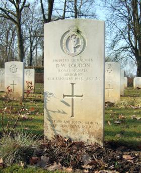 OS Douglas W Loudon gravestone