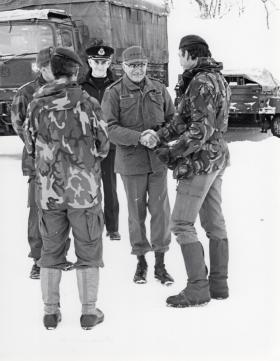 Mike Jackson (right) with SACEUR Bernard Rogers (centre) and Major Kennans during Exercise Viper, Norway 1986