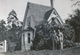 SSgt Wastell & Unknown Pal Heading to Bournemouth (1947)