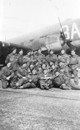 Men of 5 Platoon B Company 8th Battalion just before take off for Rhine Crossing, 1945