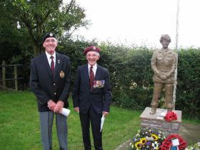 Sculptor Roy Cleeves with Brig Mike Dauncey at Double Hills Memorial