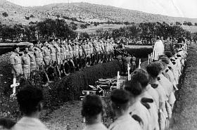 Funeral for members of 2nd Parachute Battalion, who died 25/26 October 1947, Khayat Beach War Cemetery.