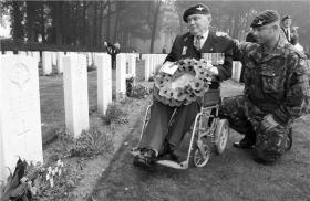 Sgt Tom Blakey and Sgt Don Turner of 21st Independent Parachute Company, Oosterbeek War Cemetery c2010.
