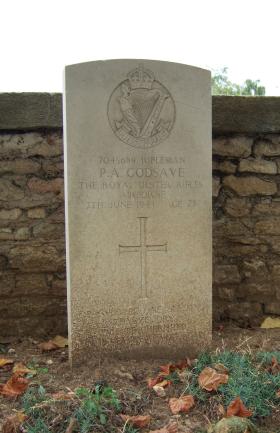 Headstone of Rifleman P Godsave, Ranville Churchyard, August 2010.