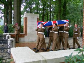 Reinterment of Dvr Kennell, Oosterbeek War Cemetery, September 2015