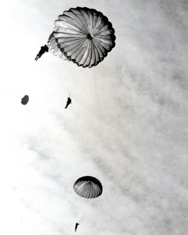AA Paratroopers landing with kit bag