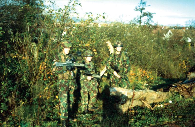 OS Paratroopers on patrol in the Pole Glass estate West Belfast