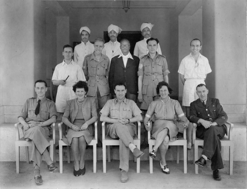 Airborne officers at 72 Queensway New Delhi 1945/6